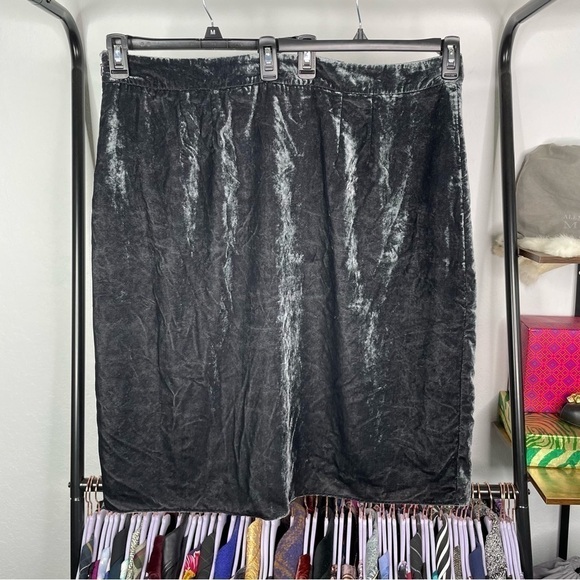 ANN Taylor LOFT Plus Gray Crushed Velvet Faux Wrap Skirt - Picture 5 of 6